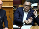 Σφοδρή πολιτική σύγκρουση για τους αρχηγούς στον «εξώστη»
