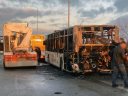 Καρατομήσεις για τα φλεγόμενα λεωφορεία – «Κάηκε» και η διοίκηση