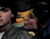 ΟΤΑΝ ΟΙ ΡΟΔΕΣ ΧΟΡΕΥΟΥΝ 