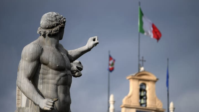 Recenti sondaggi confermano che il partito di estrema destra “Fratelli d’Italia” è stata la prima forza politica intenzionata a votare