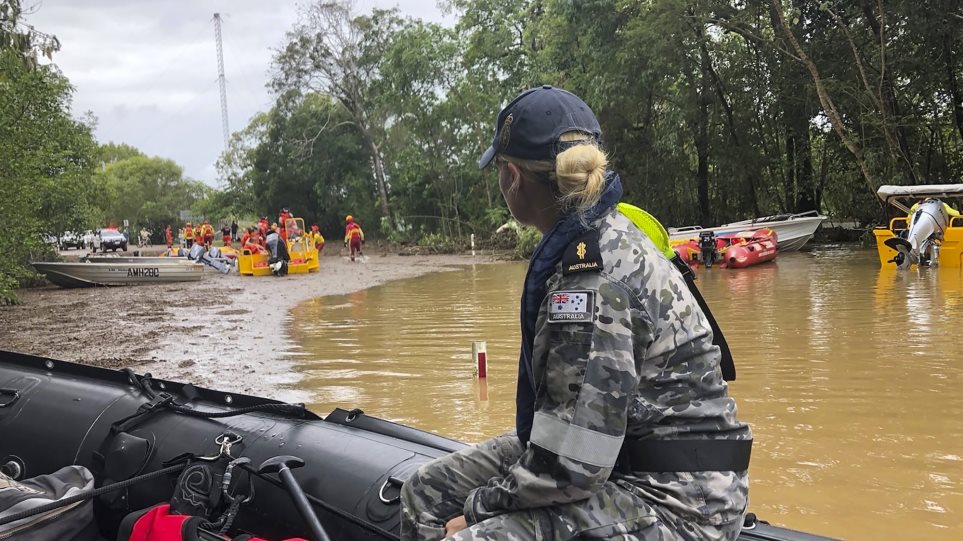 AP_Afstralia_Plimires_Aust_Defense_Dept