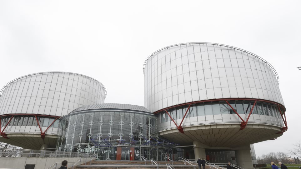 AP_EE_Dikastirio_Anthropinon_dikeomaton__Jean-Francois_Badias