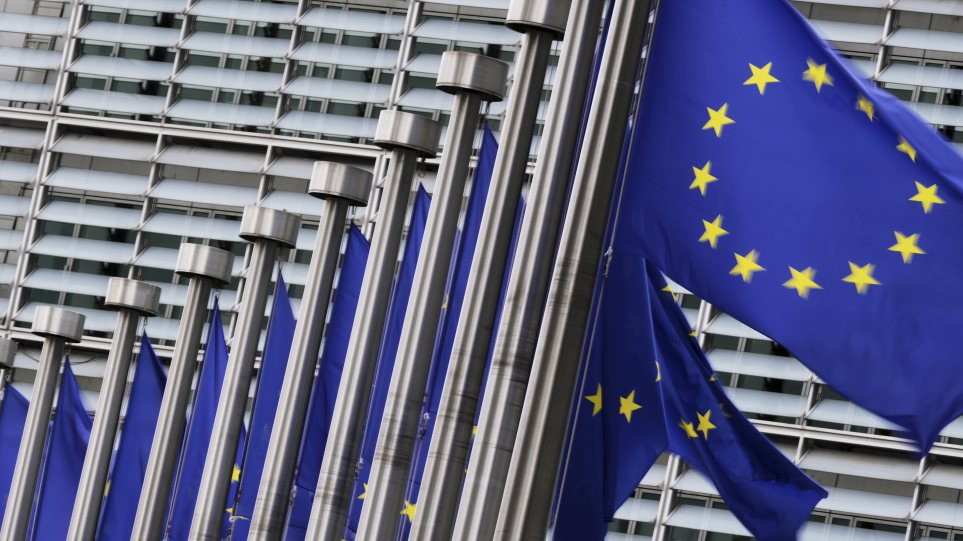 AP_EE_Evropaiki_Enosi_Simees_Virginia_Mayo