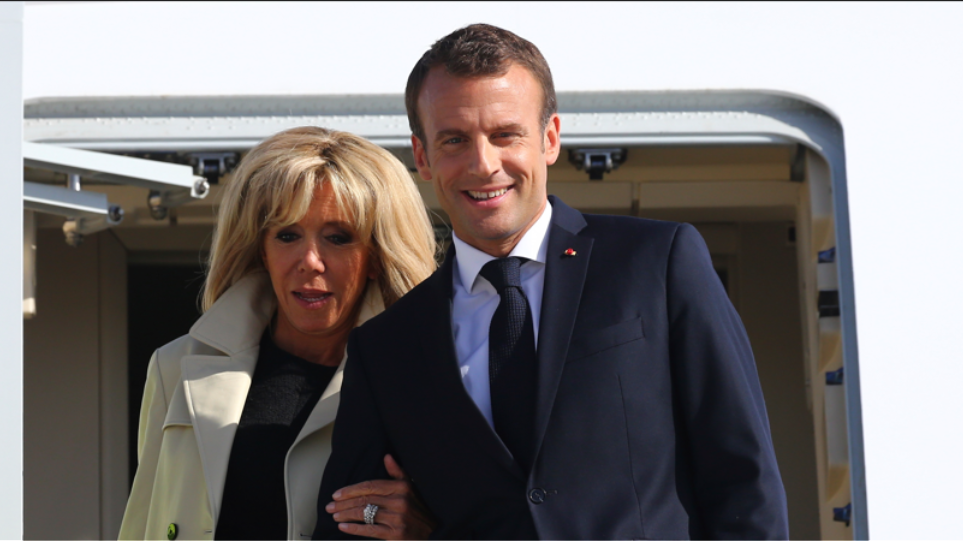 AP_Emanuel_Macron_me_Brizit_Aeroplano_Alexander_Ryumin_CROP