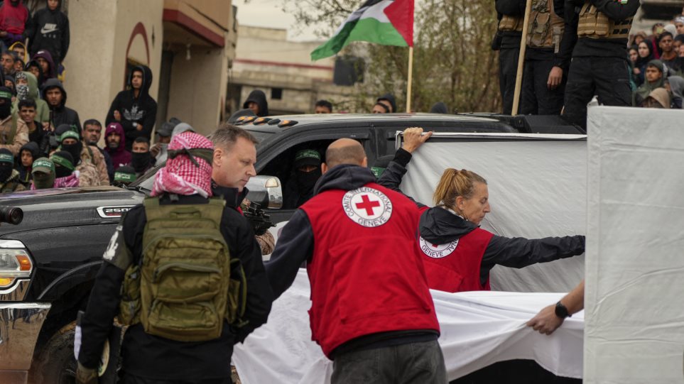 AP_Gaza_nekri_Erithros_Stavros_Abdel_Kareem_Hana