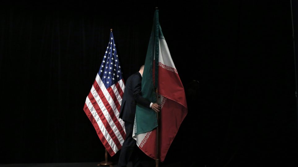 AP_IPA_IRAN_Simees__Carlos_Barria