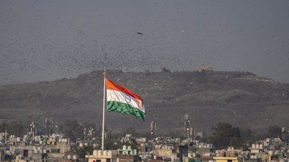 AP_India_Simea_Altaf_Qadri