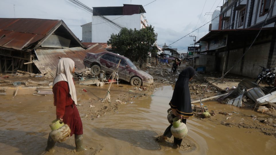 AP_Indonisia_Plimires_Binsar_Bakkara