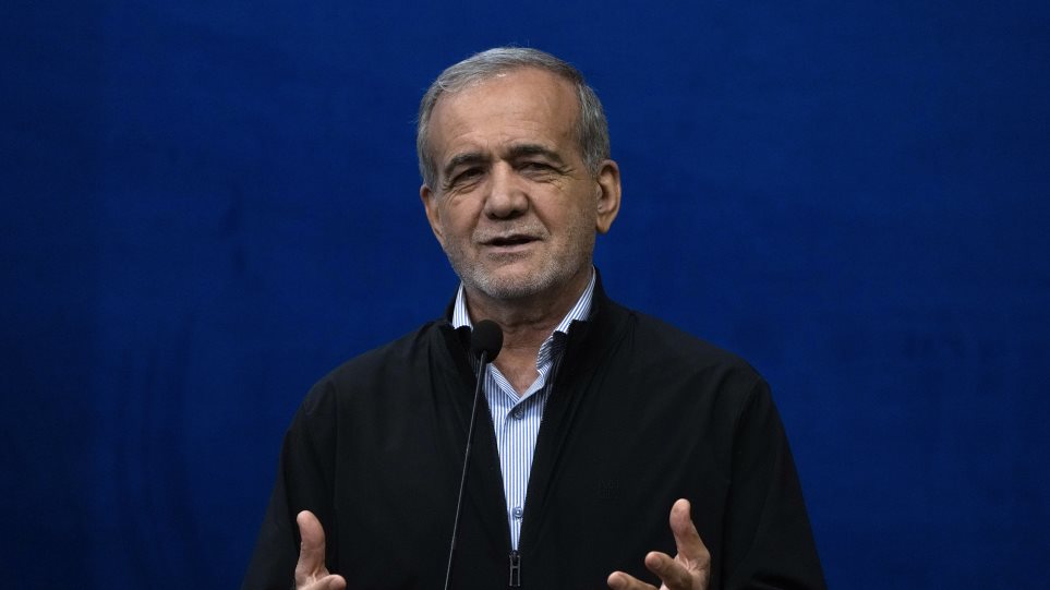 AP_Iran_Pezeskian_Vahid_Salemi1
