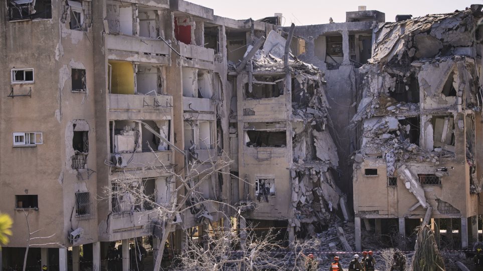 AP_Israil_Iran_Vomvardismos_Ohad_Zwigenberg2