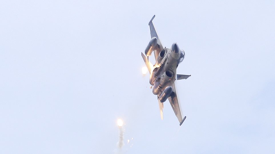 AP_Israilino_F16_Vomvardismos_Chiang_Ying-ying