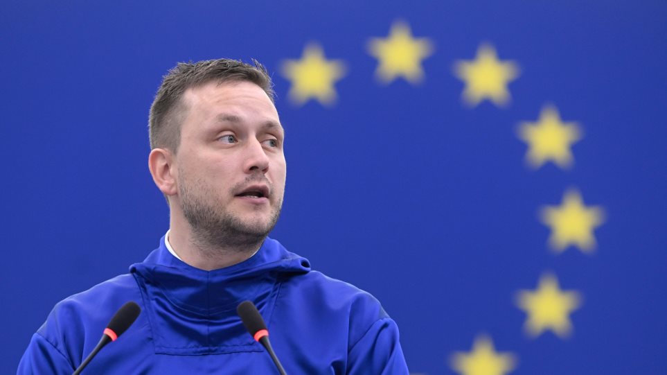 AP_Jens_Frederik_Nielsen_Pascal_Bastien