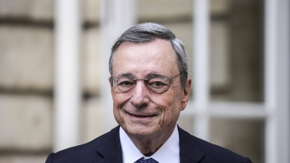 AP_Mario_Dragi_Teresa_Suarez