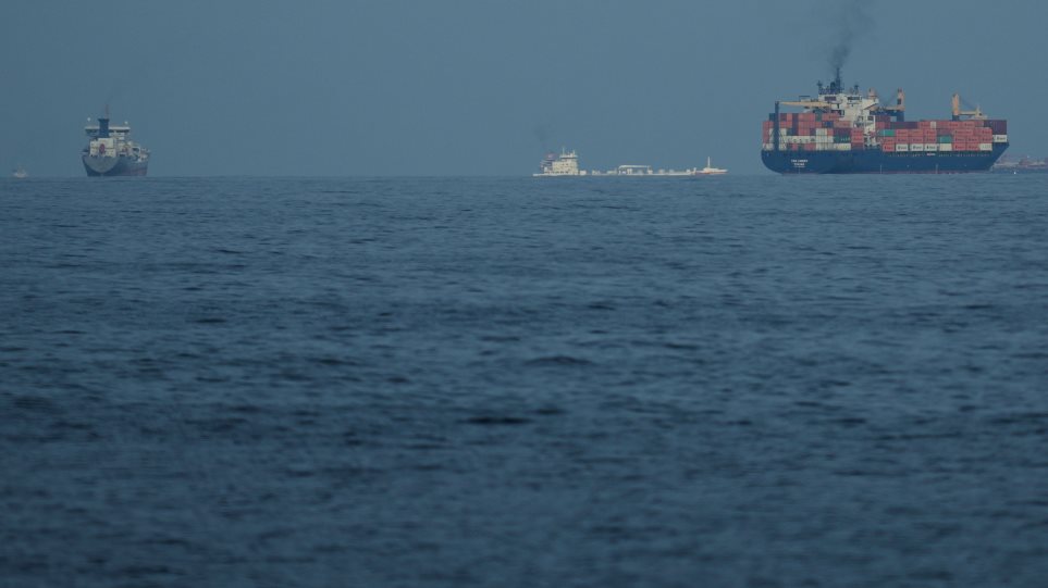 AP_Ormuz_Eborika_Plia_Altaf_Qadri