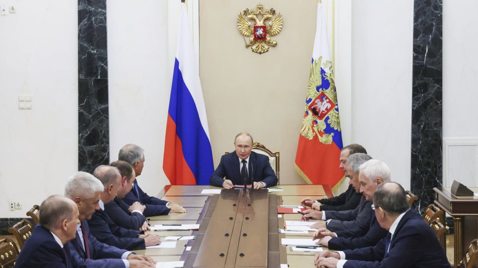 AP_Putin_Sinedriasi_Simvulio_Asfalias_Sergei_Ilyin