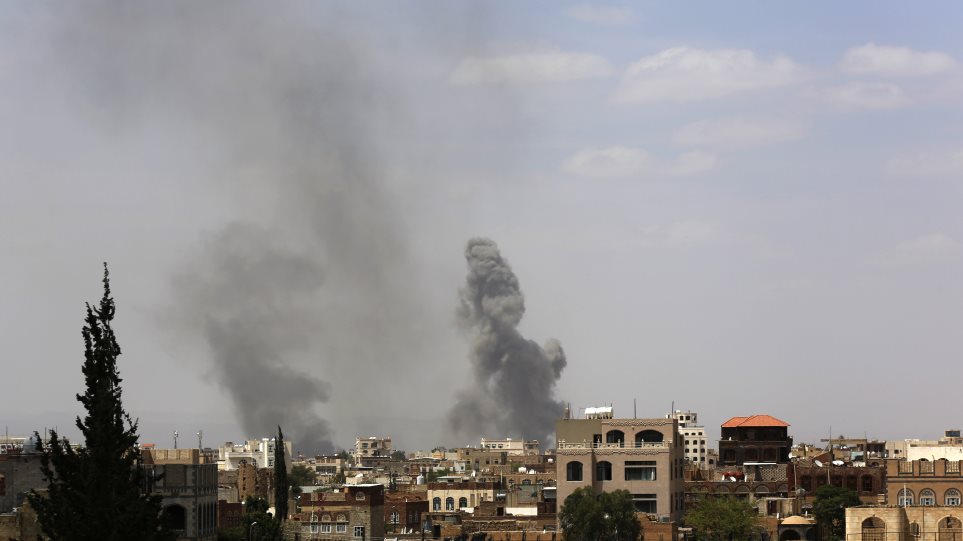 AP_Saudiki_Aravia_Kapnos_Vomvardismos_Hani_Mohammed