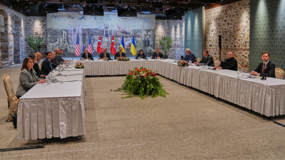AP_Sinadisi_Turkia_Ukrania_Rosia_Polemos_Francisco_Seco1_CROP
