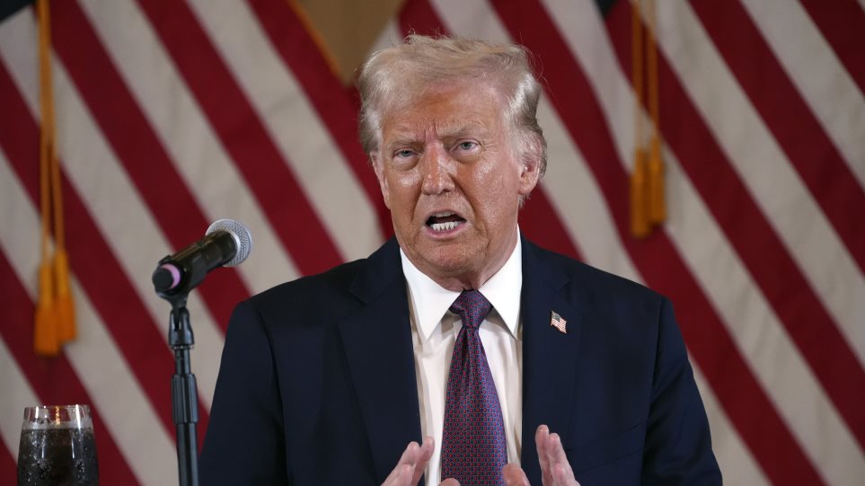AP_Tramp_Trump_Evan_Vucci