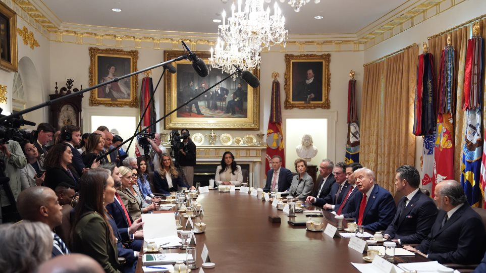 AP_Trump_Ipurgiko_Simvulio_Evan_Vucci