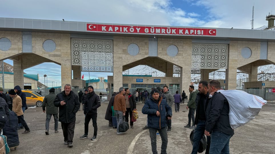 AP_Turkia_IRAN_Sinora_Serra_Yedikardes