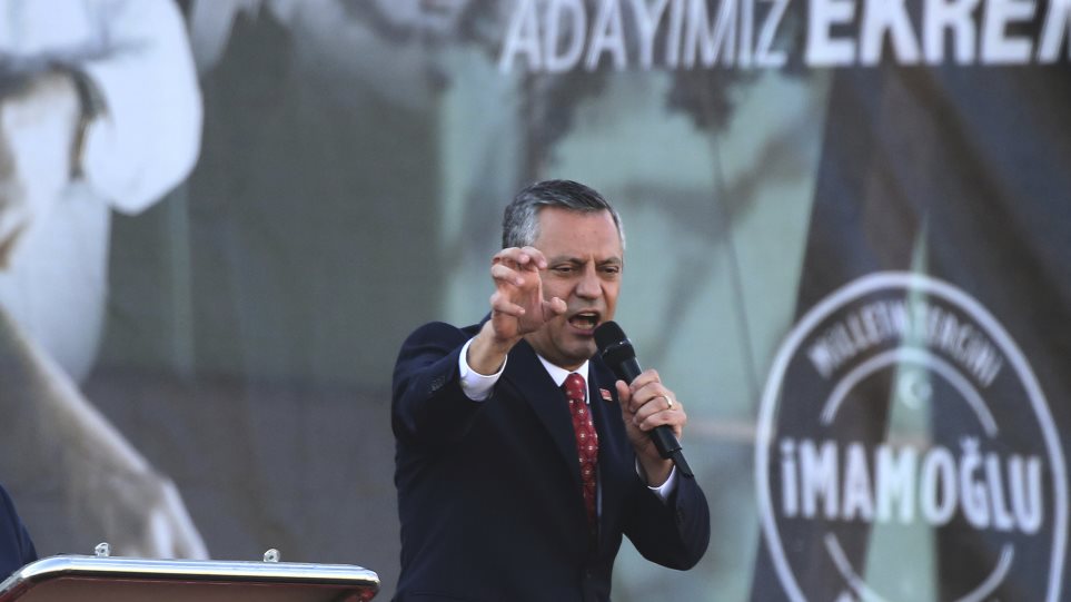 AP_Turkia_Ozgur_Ozel__Ali_Unal
