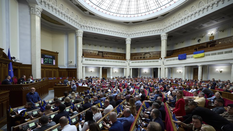 AP_Ukrania_Vuli_Kinovulio_Sarakhan_Vadym