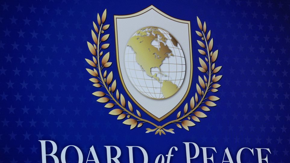 AP_WEF_Simvulio_Irinis_SIMA_Evan_Vucci