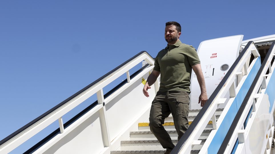 AP_Zelenski_aeroplano_Tiago_Petinga