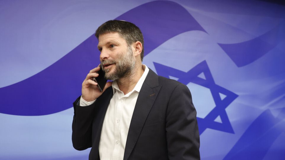 Bezalel_smotrits_Photo_AP_Gil_Cohen-Magen