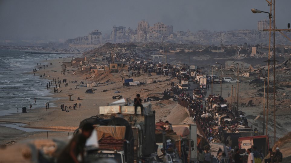 Gaza_ektopismeni_AP_Photo_Abdel_Kareem_Hana