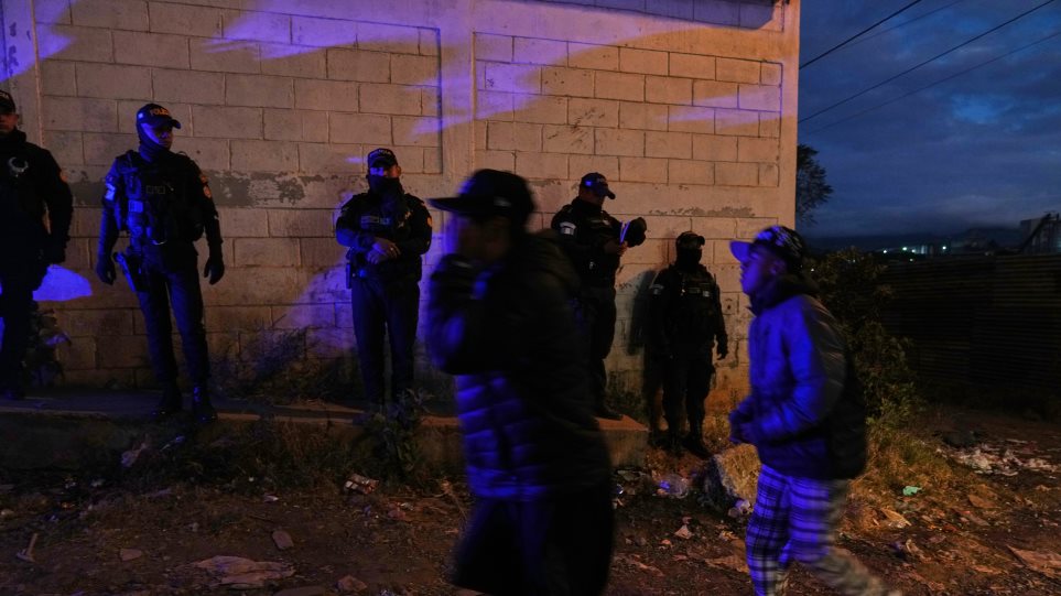 Guatemala_astinomia_AP_Photo_Moises_Castillo