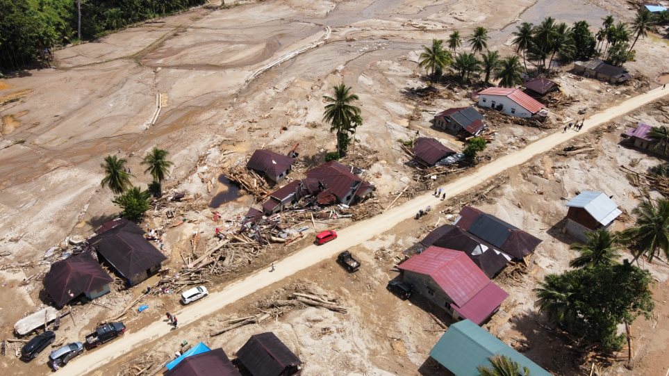 INDONISIA_PLIMIRA_AP_Photo_Binsar_Bakkara