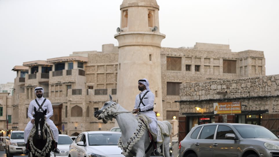 Katar_astinomia_AP_Photo_Kamran_Jebreili