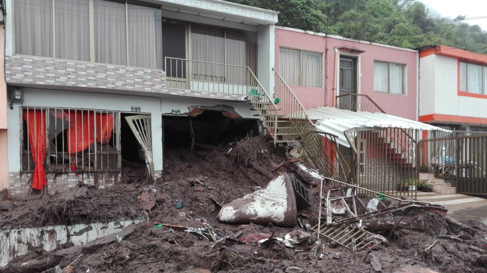 Kolomvia_plimires_laspi_AP_Photo_Maria_Luisa_Garcia