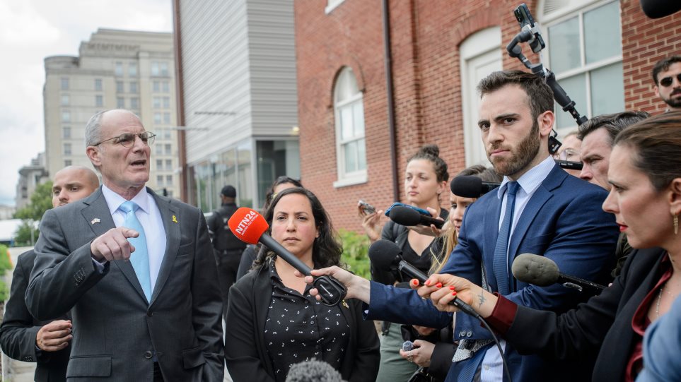 Leiter_Israilinos_Presvis_IPA_AP_Photo_Rod_Lamkey_Jr