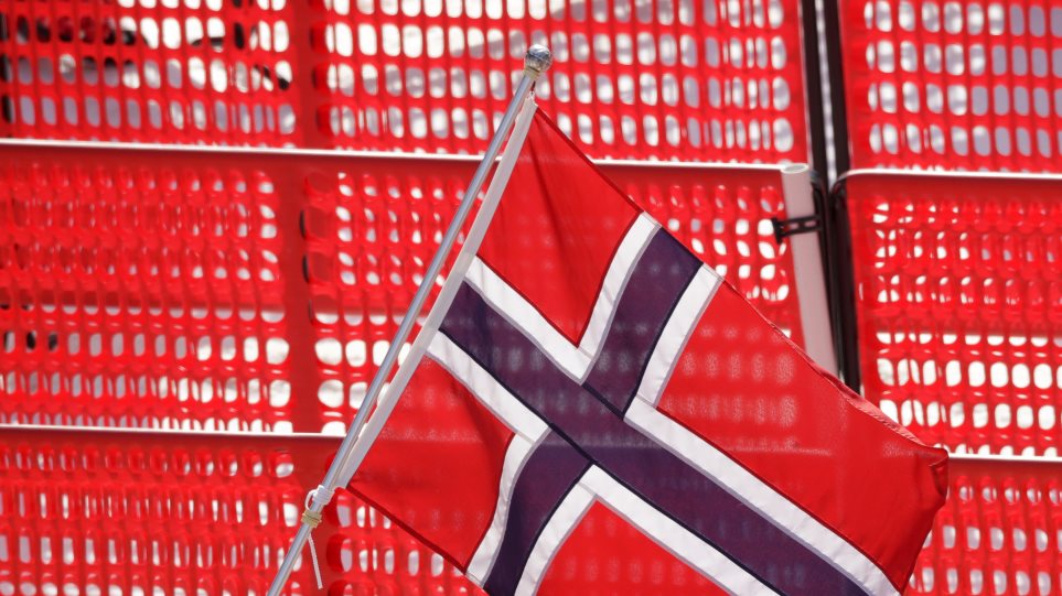 Norvigia_simea_AP_Photo_Charlie_Riedel