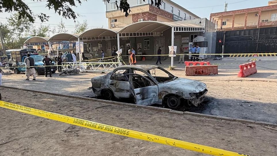 PAKISTAN_EKRIXI_AP_Photo_Mohammad_Yousuf