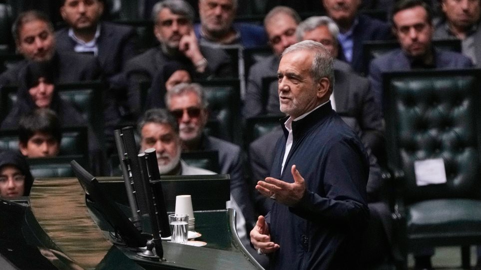 PR_IRAN_AP_Photo_Vahid_Salemi