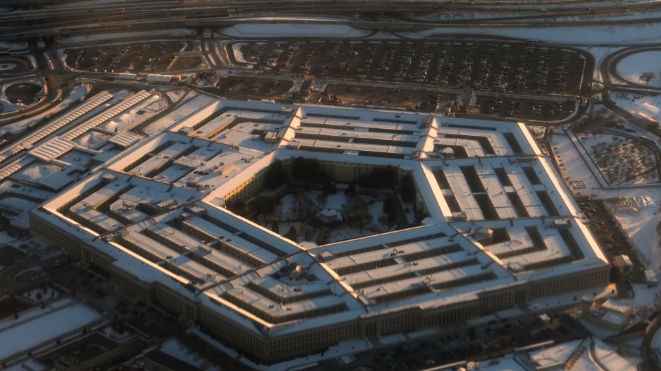 Pentagono_ktirio_AP_Photo_Julia_Demaree_Nikhinson