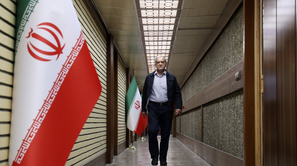 Pezeskian_Masud_Morteza_Fakhri_Nezhad_IRIB_via_AP