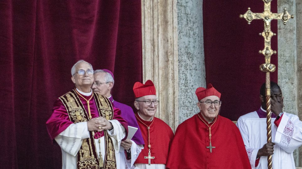 Prevost_neos_Papas_AP_Photo_Domenico_Stinellis