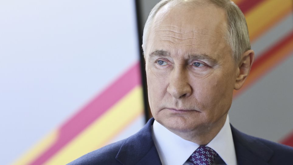 Putin_AP_Photo_Alexander_Kazakov