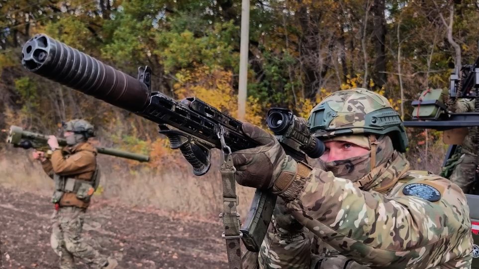 Rosos_stratiotis_Russian_Defense_Ministry_Press_Service_via_AP