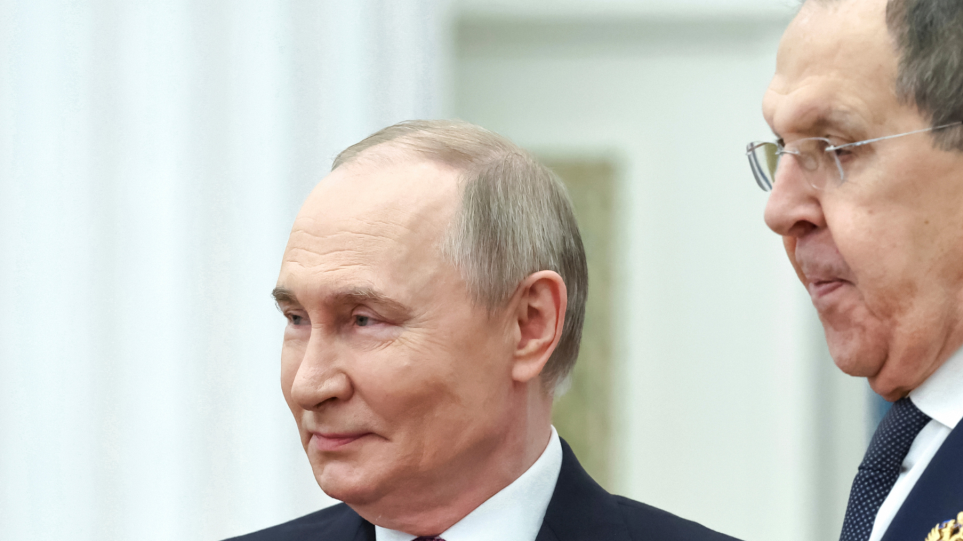 SLIDER_Putin_Lavrof_Alexander_Kazakov