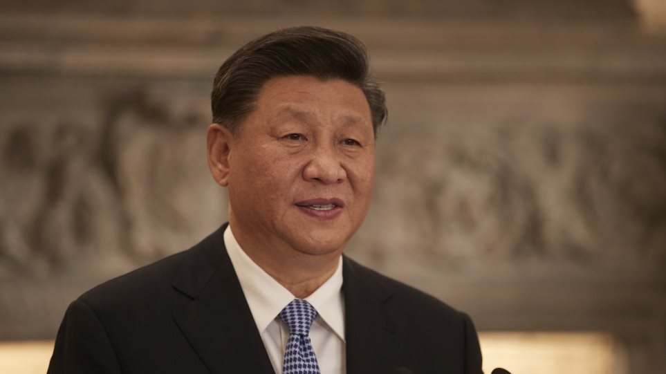 Si_Tziping_podium_int
