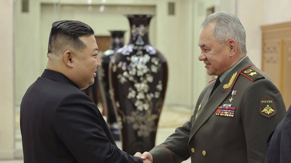 Soigu_Kim_Un_AP_Photo_Korean_Central_News_Agency