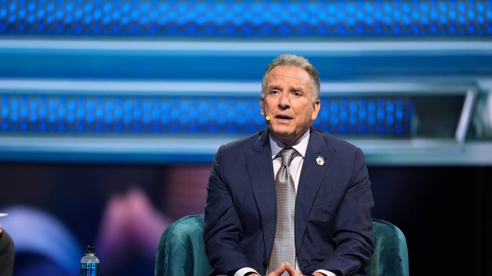 Steve_Guitkof_AP_PhotoRebecca_Blackwell