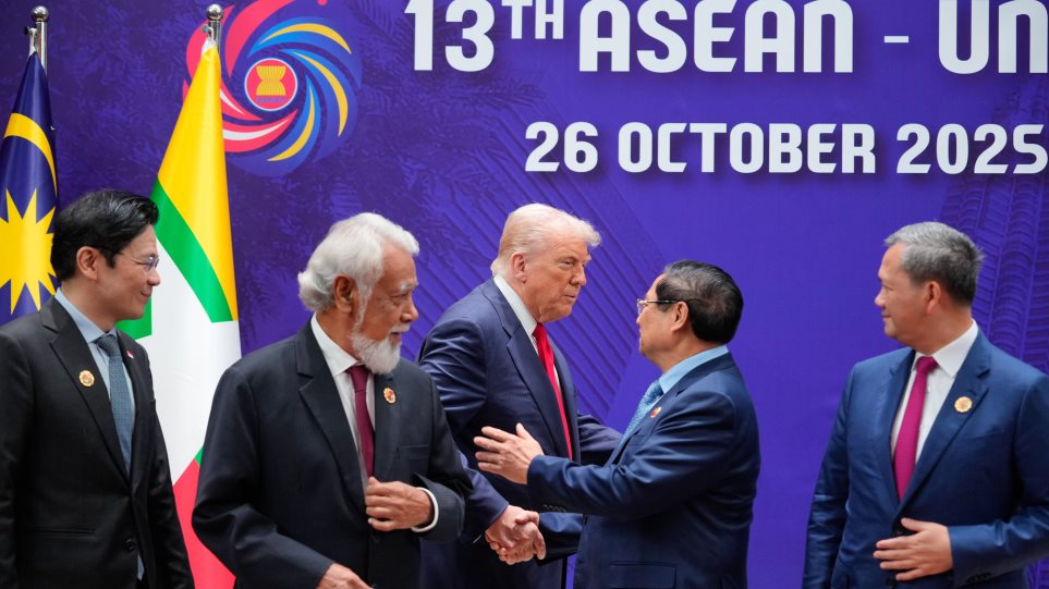 Trumo_Asean_AP_Photo_Vincent_Thian