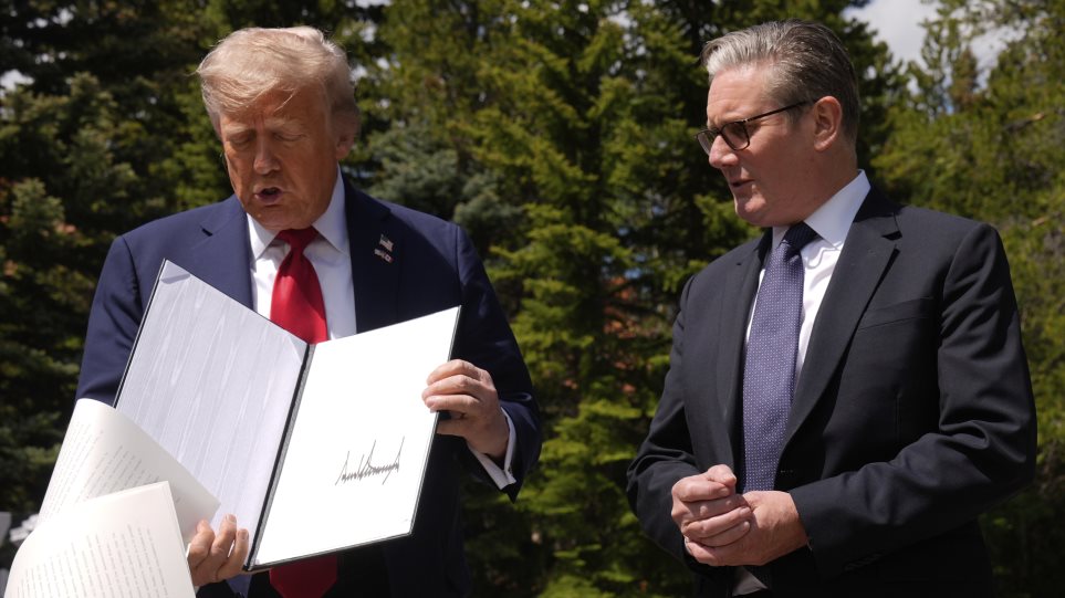 Trump_Starmer_AP_Photo_Mark_Schiefelbein