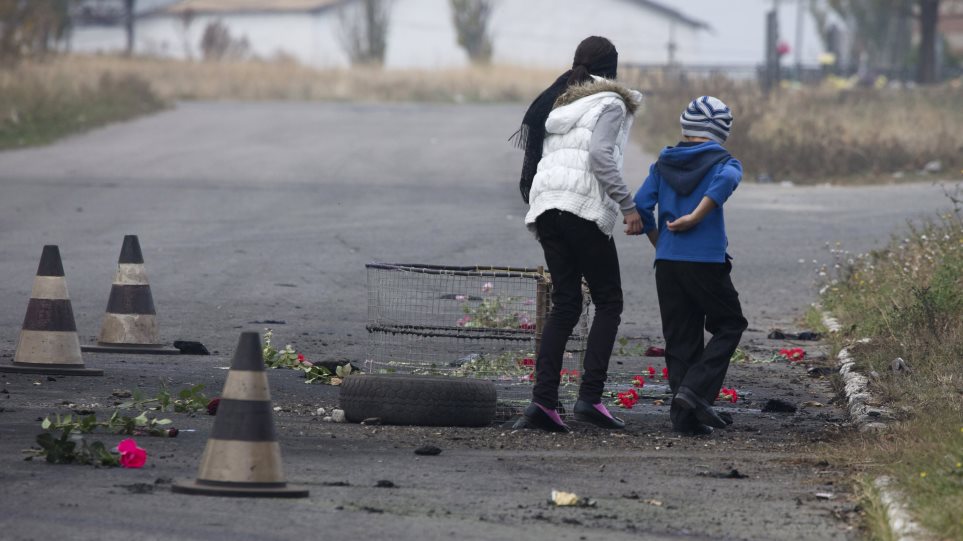 Ukrania_polemos_pedia_AP_Photo_Dmitry_Lovetsky